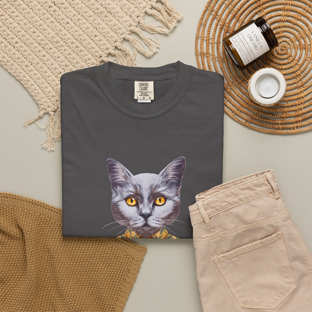 Cat in Hawaiian Shirt T-Shirt | Retro Cat Portrait, Tropical Leaves