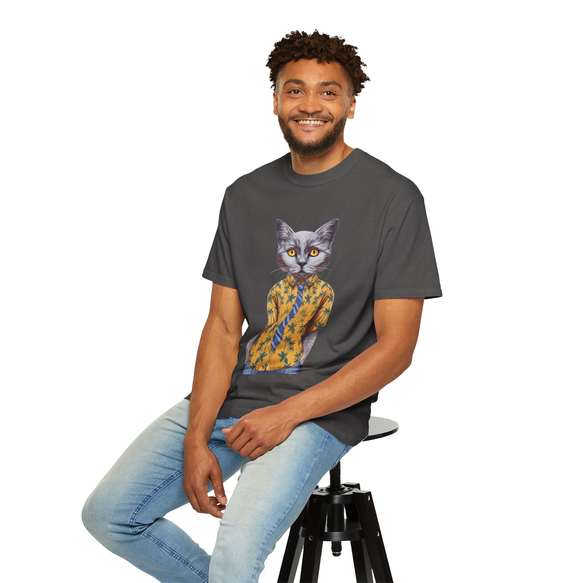 Cat in Hawaiian Shirt T-Shirt | Retro Cat Portrait, Tropical Leaves